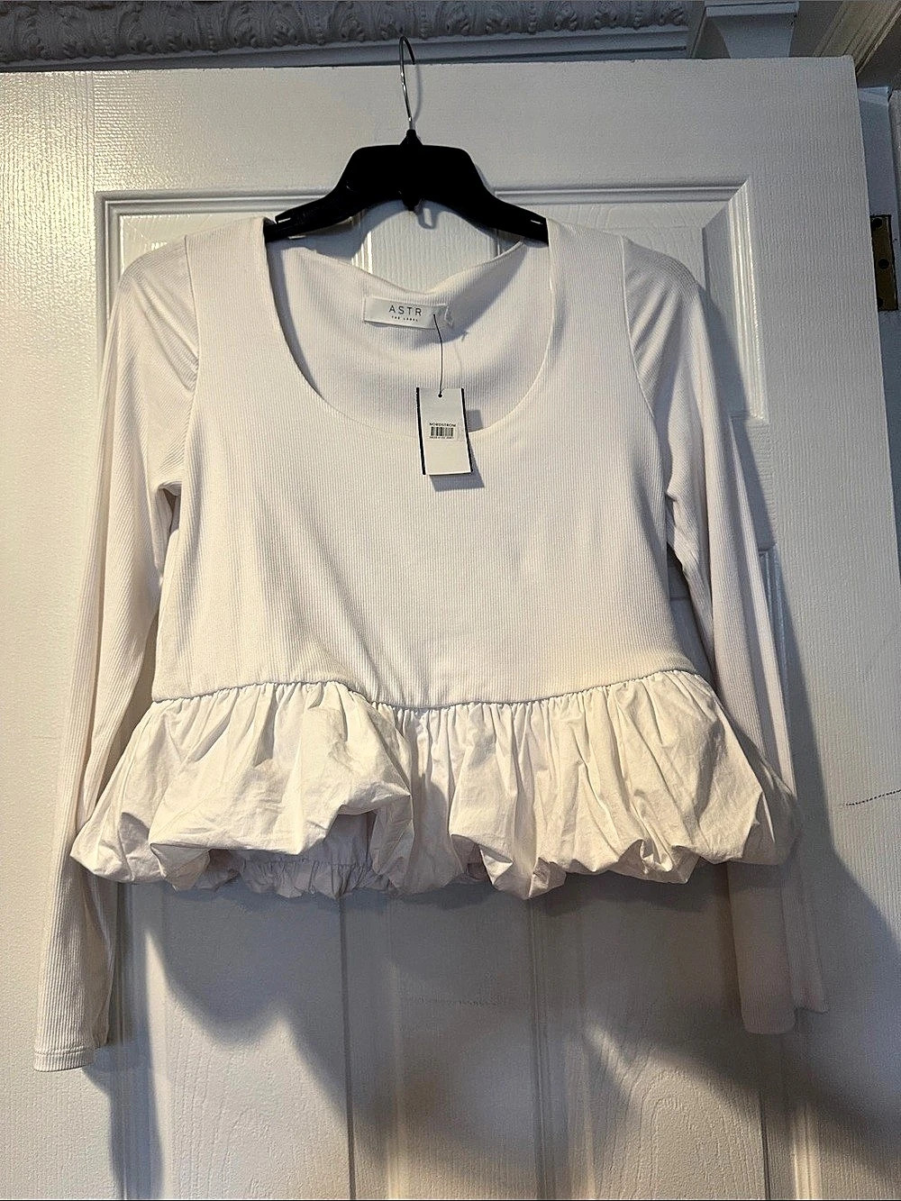 ASTR the Label Bubble Hem Peplum Top White XL NWT